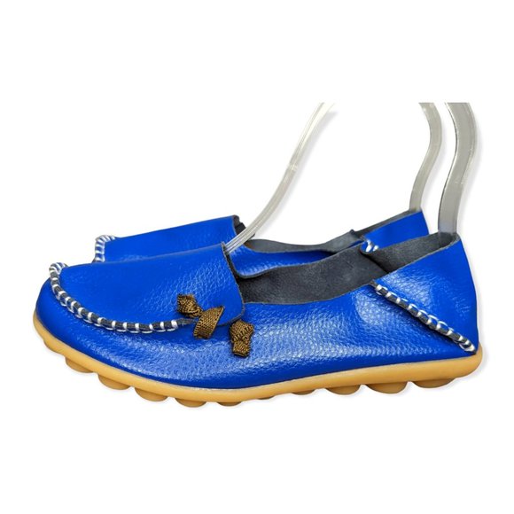 Women's Blue Leather Loafers Size 37/ US Size 6.5 - Picture 3 of 10